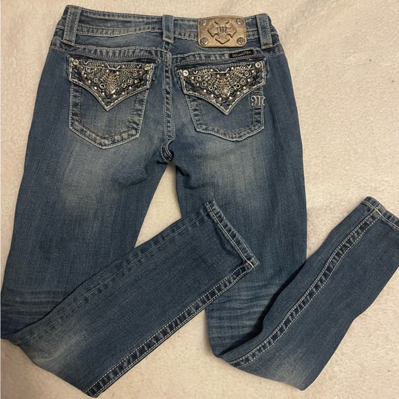 Miss Me Denim - Miss Me Signature Skinny Medium Wash Denim Jeans, Great Condition, Size 27